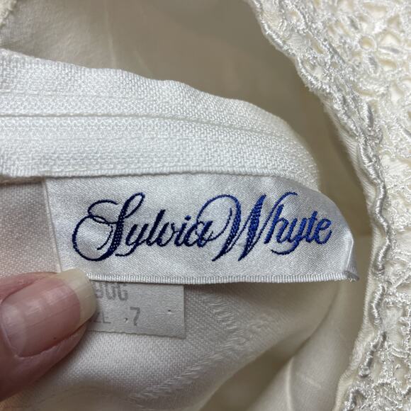 Vintage Sylvia Whyte Dress Girls 7 White Lace Collar Pleated Cottagecore Prairie - Picture 3 of 6